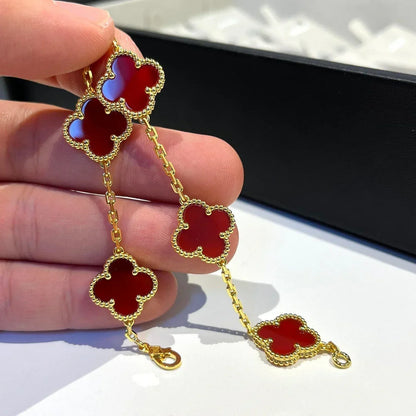 [Royal&Vicky]LUCKY CLOVER 5-MOTIF BRACELET - RED CARNELIAN COLLECTION