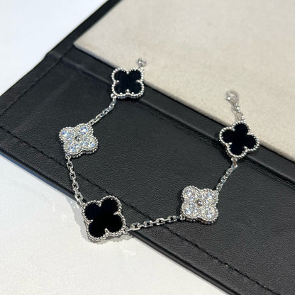 [Royal&Vicky]LUCKY CLOVER 5-MOTIF BRACELET - BLACK OXNY COLLECTION