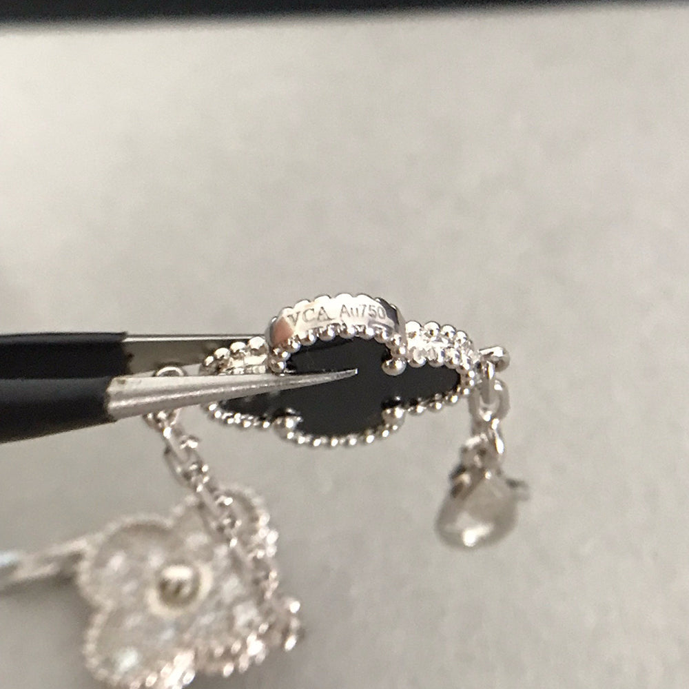 [Royal&Vicky]LUCKY CLOVER 5-MOTIF BRACELET - BLACK OXNY COLLECTION