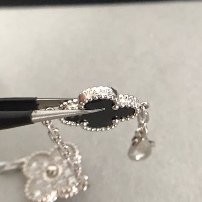 [Royal&Vicky]LUCKY CLOVER 5-MOTIF BRACELET - BLACK OXNY COLLECTION