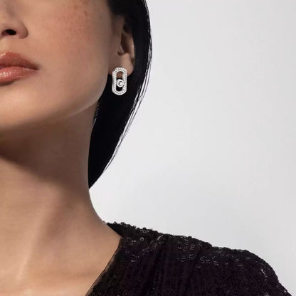 [Royal&Vicky]So Move Pave_-Set Diamond Earrings in Silver