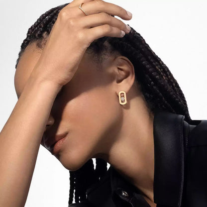[Royal&Vicky]So Move Diamond Earrings in Yellow Gold