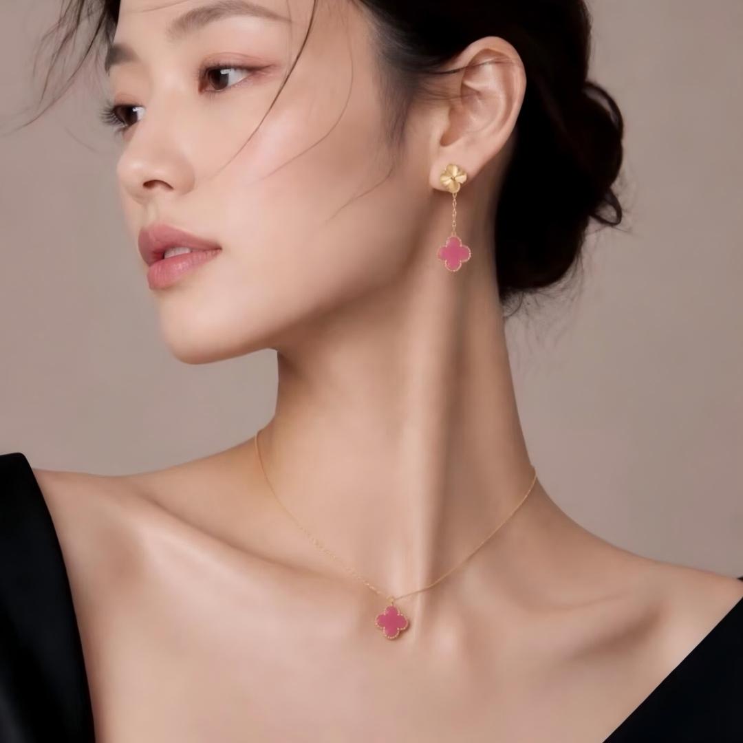 [Royal&Vicky] NEW CLOVER 15MM PINK ENAMEL NECKLACE
