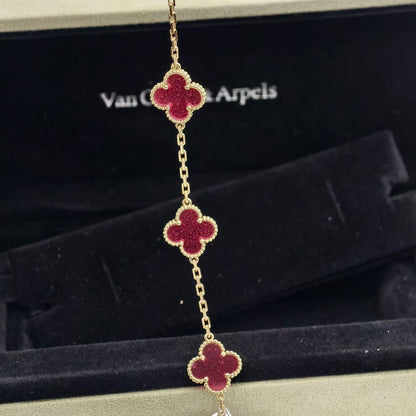 [Royal&Vicky]NEW CLOVER 5 MOTIFS PINK ENAMEL BRACELET