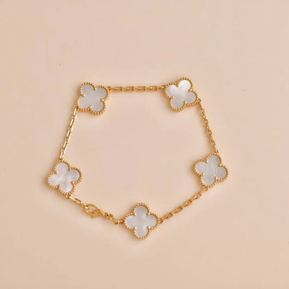 [Royal&Vicky]LUCKY CLOVER 5-MOTIF BRACELET - WHITE MOTHER-OF-PEARL COLLECTION
