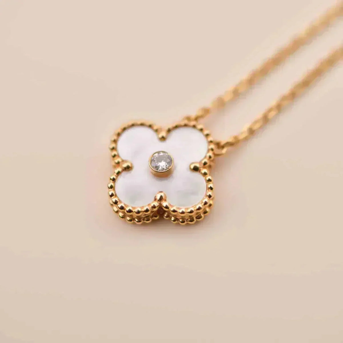 [Royal&Vicky]CLOVER 15MM DIAMOND WHITE FRITILLARIA NECKLACE