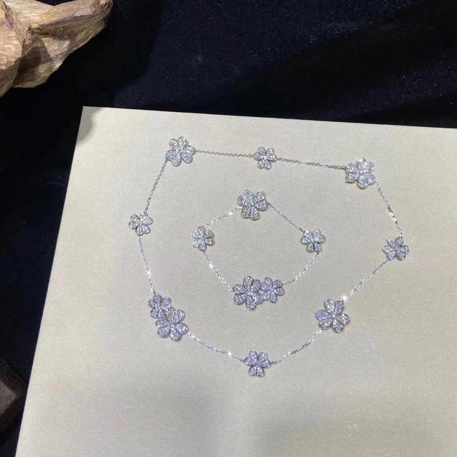 [Royal&Vicky]FRIVOLE SILVER 5 FLOWERS BRACELET