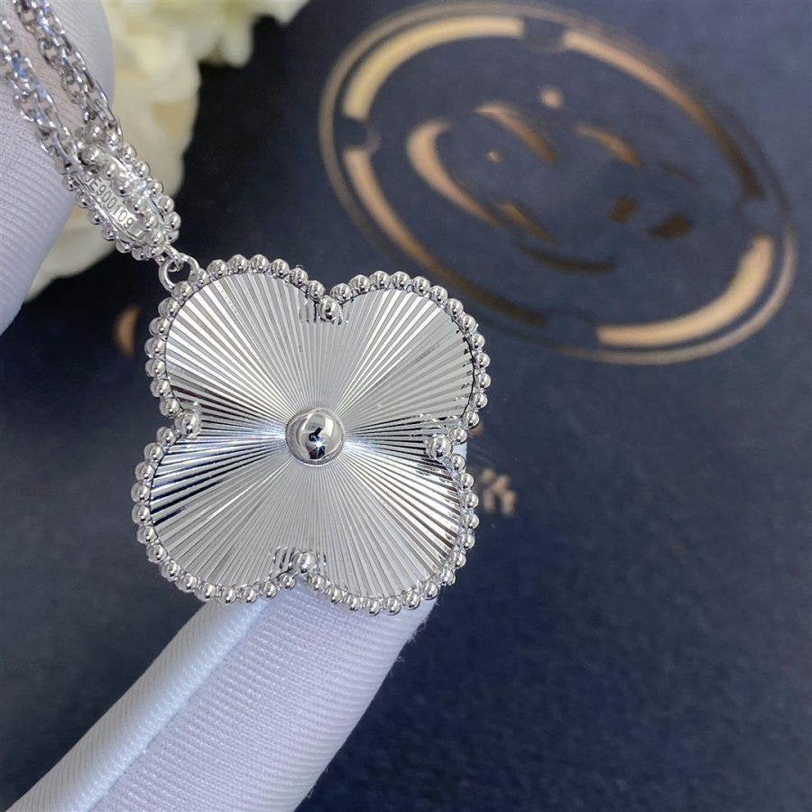 [Royal&Vicky]CLOVER 25MM SILVER BIG CLOVER NECKLACE