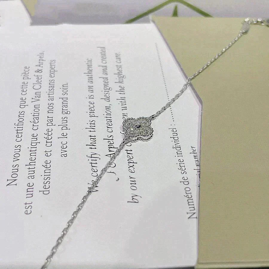 [Royal&Vicky]CLOVER  SINGLE FLOWER BRACELET SILVER