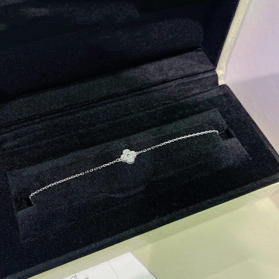 [Royal&Vicky]CLOVER  SINGLE FLOWER BRACELET SILVER