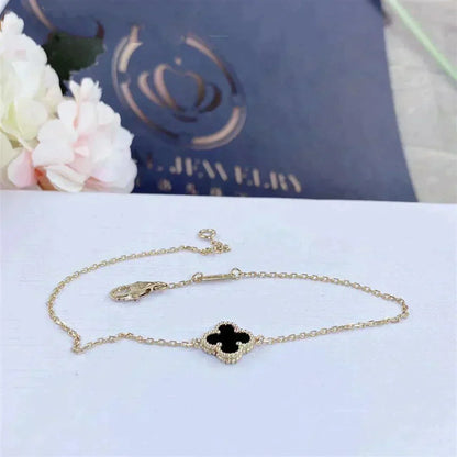 [Royal&Vicky]CLOVER ONYX SINGLE FLOWER BRACELET
