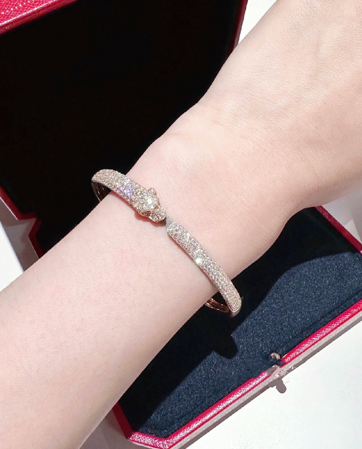 [Royal&Vicky]PANTHERE FULL DIAMOND OPEN BRACELET